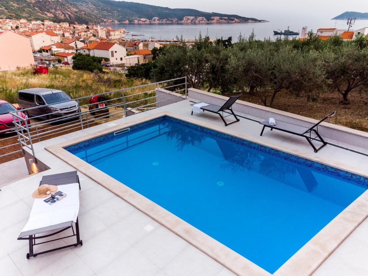 Seaside Elegance Suites Komiža Eksteriør billede